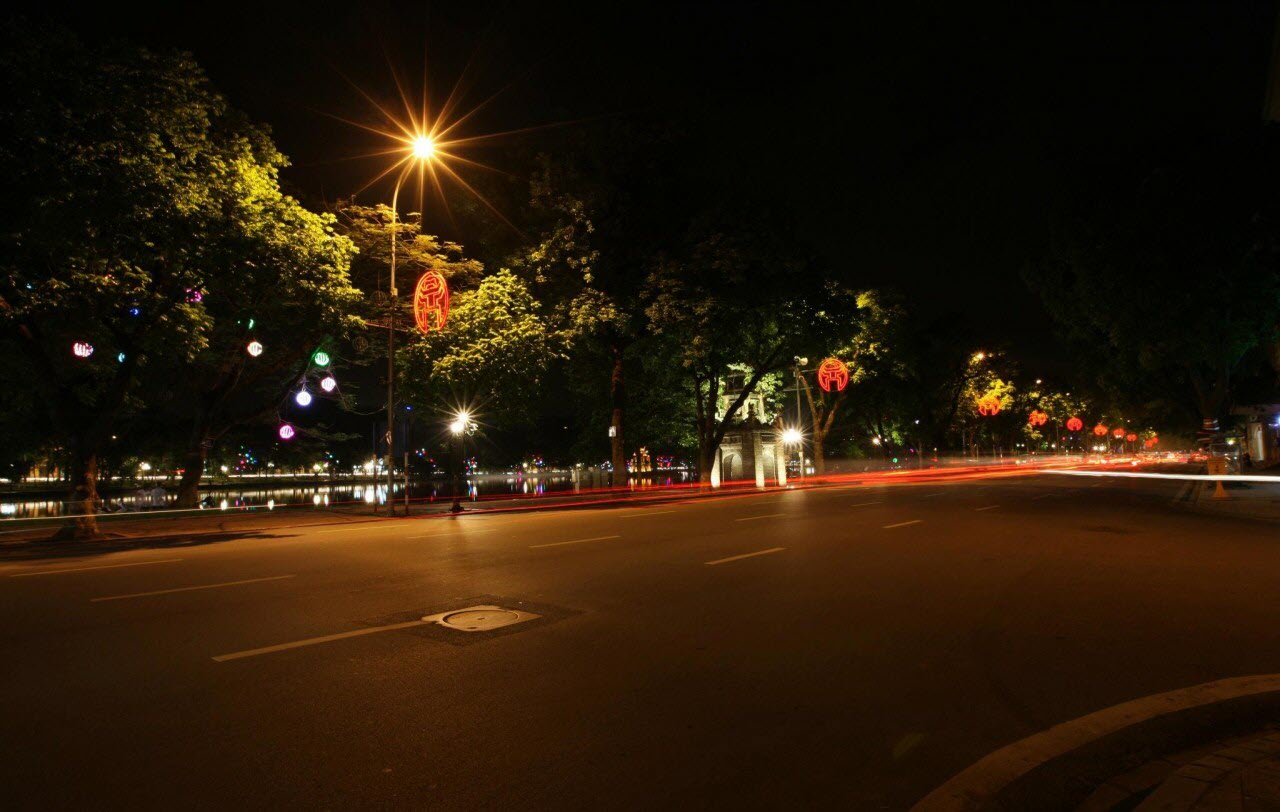 Hà Nội đêm lung linh