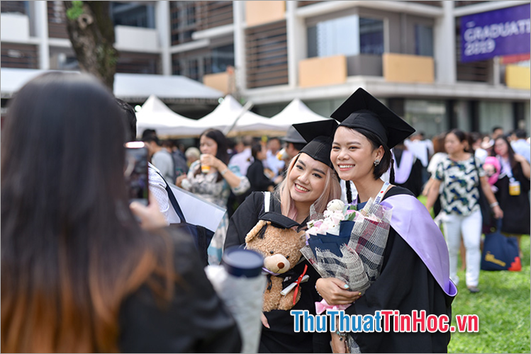 Chúc mừng bạn đã có bằng tốt nghiệp